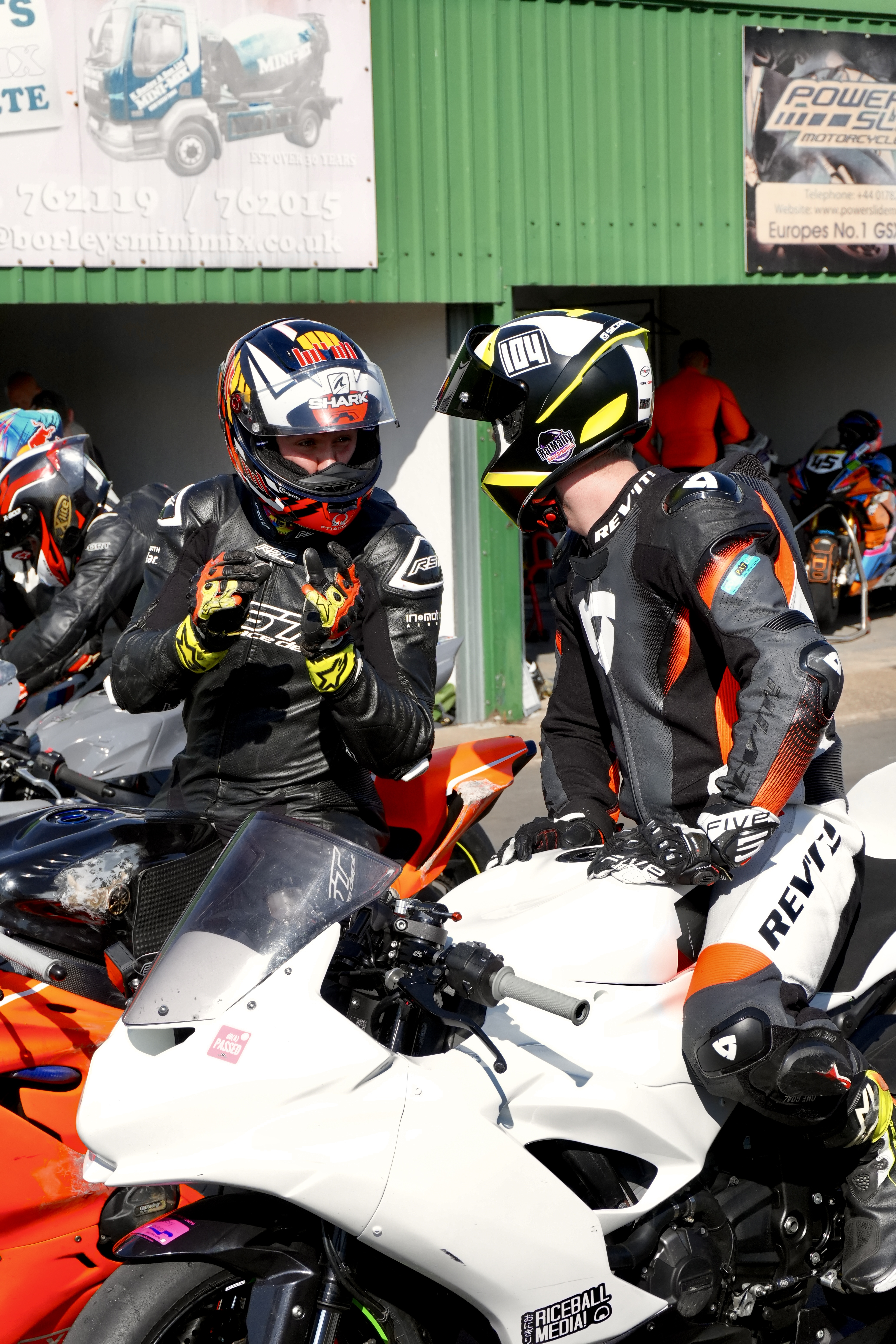 Paddock chat